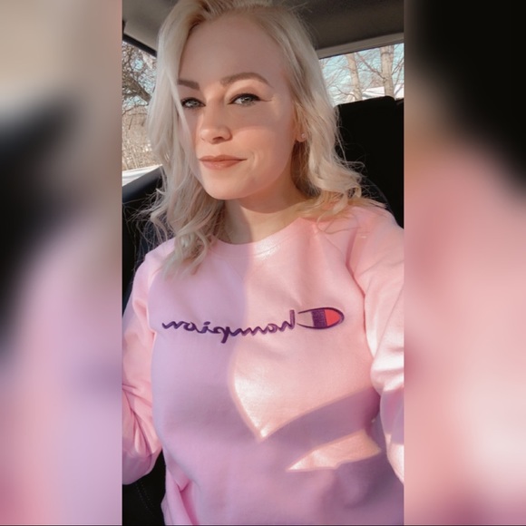 Meet your Posher, Ashley - Picture 1 of 1